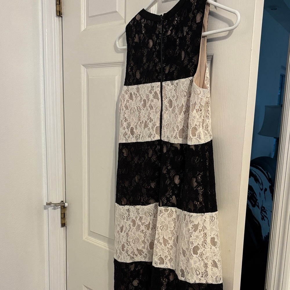 Jessica Simpson White and Black Lace Mini Dress - Picture 7 of 8